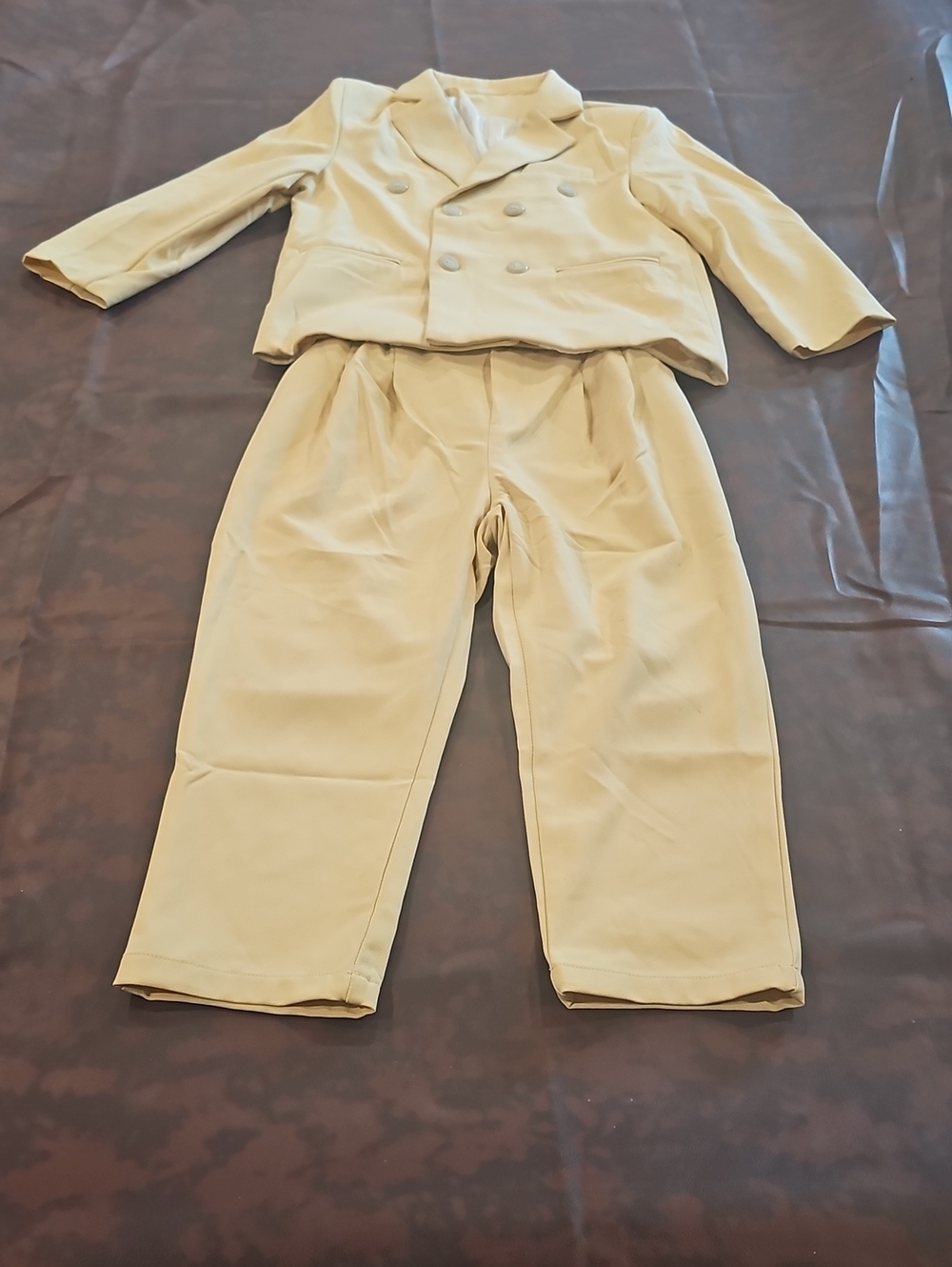 Q Yellow No Brand Suit Size Os Boys​